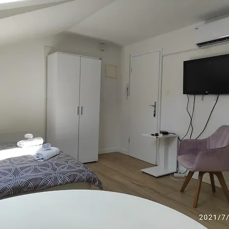 Studio Apartman Marko Opatija Exteriör bild